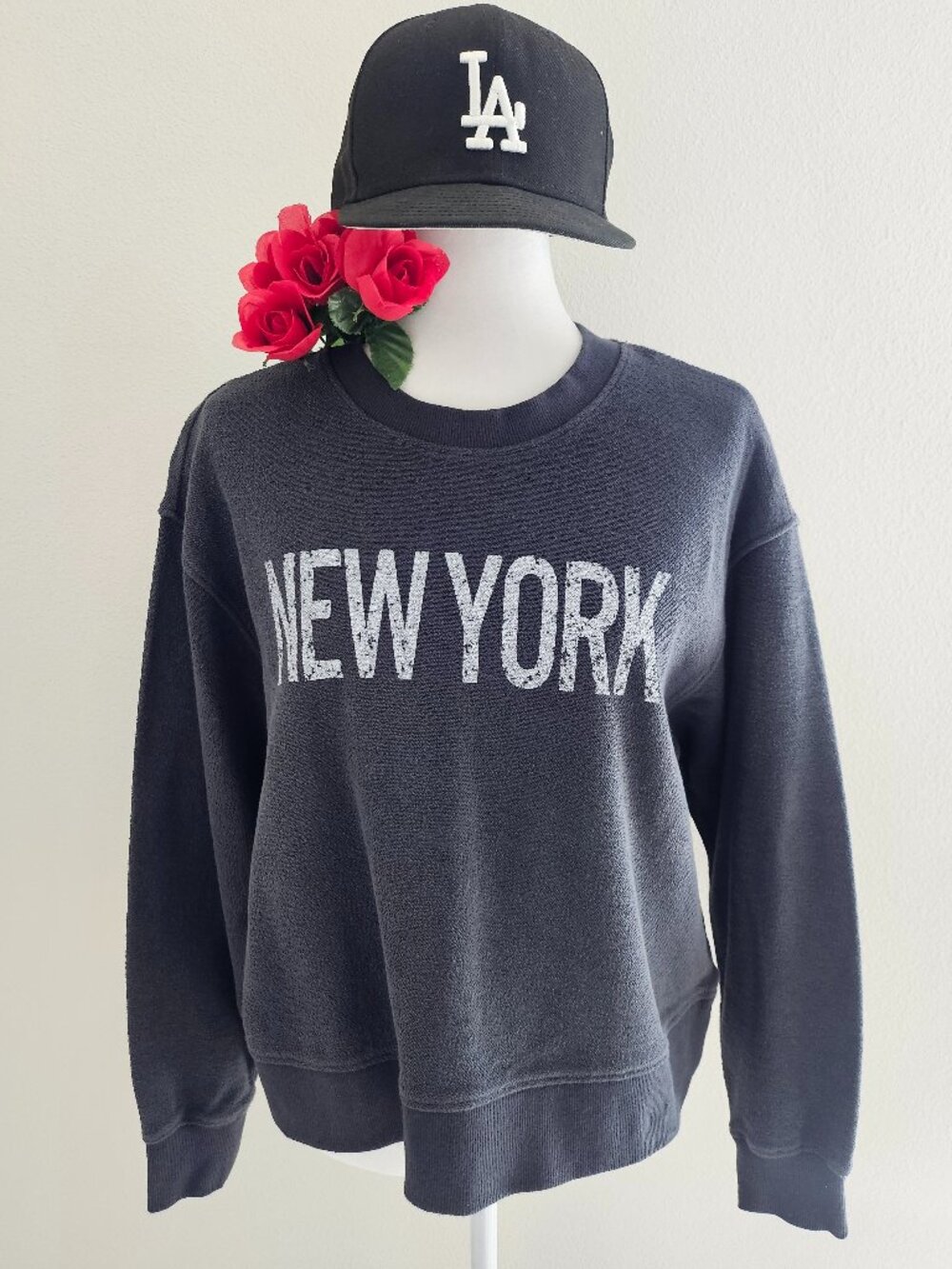 H&M Divided "NEW YORK" Graphic Crewneck Sweatshirt Charcoal Grey Size L